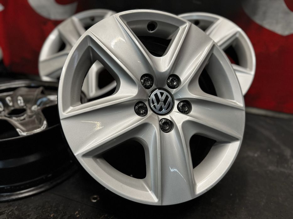 Фолксваген VW структурни метални джанти с ОРИГИНАЛНИ тасове 16 цола