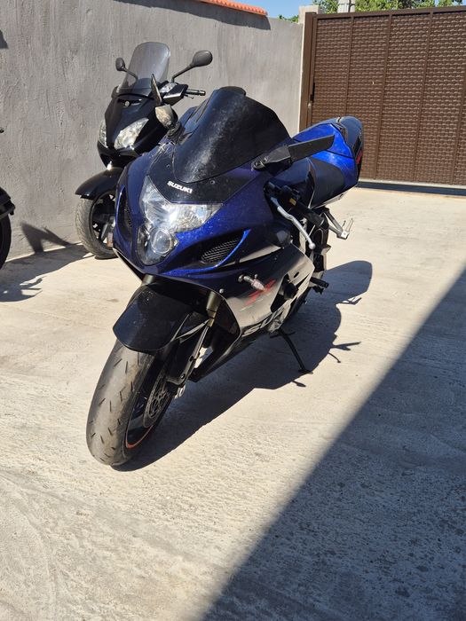 Suzuki gsxr k5 750 на части