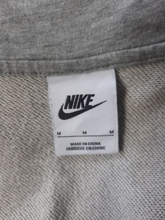 Nike мъжки суичър M- L размер.