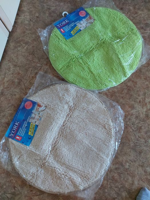 Срочно продам коврики