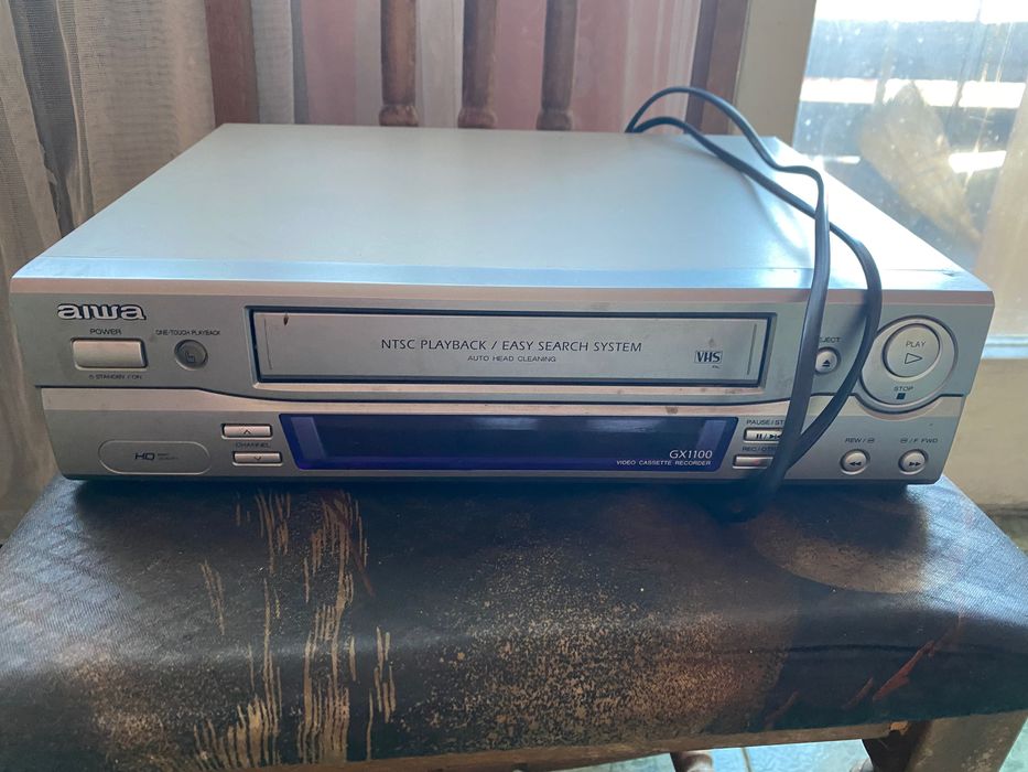 Устройство за dvd и касети