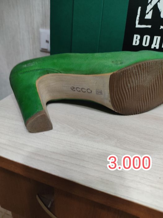 Продам обувь в отличном состоянии