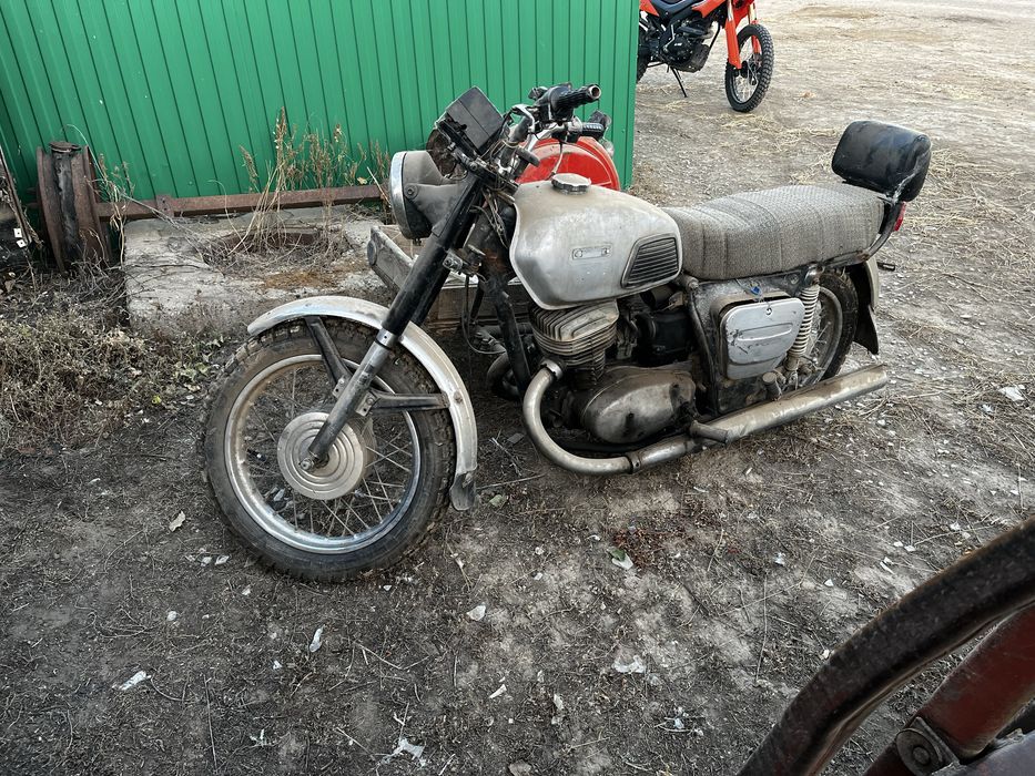 Продам иж планета 4