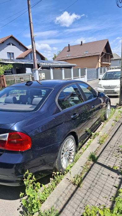 Bmw e90 320d  Bmw seria 318 d