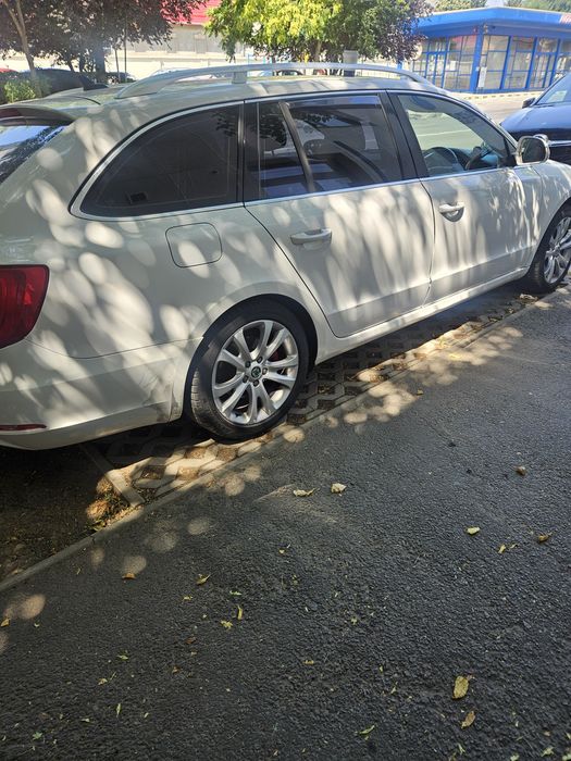 SKODA Superb 0 — imagine 3