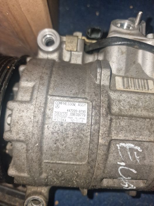 Compresor clima Mercedes E-class w211 ,C-Class w203 1,8 benzina