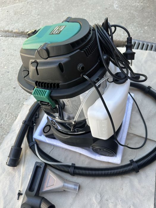 Aspirator curatat covoare 1400W