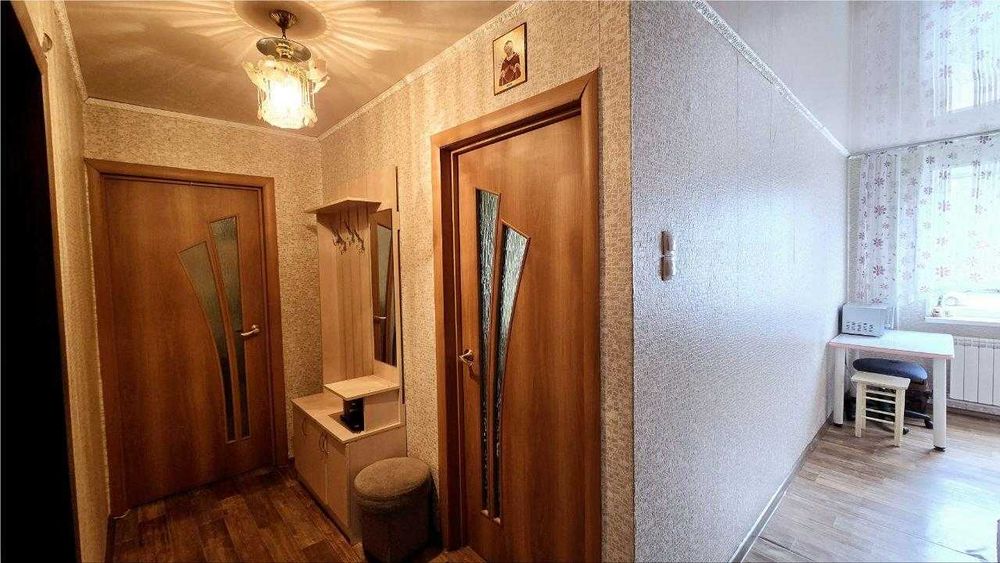 а Продам 2 комнатную 3 микрорайон Абая