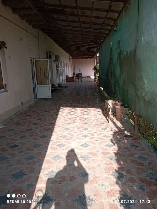 Срочно,,!Ховли сотилади иккита оила яшаши ун мулжалланган. Варианлар