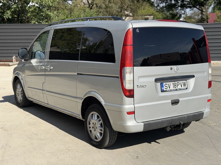 Mercedes Vito 2006-2.2d-5locuri/ Clima-Trapa-Variante auto!!