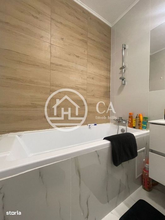 Apartament cu 3 camere de vanzare in Prima Universitatii, Oradea