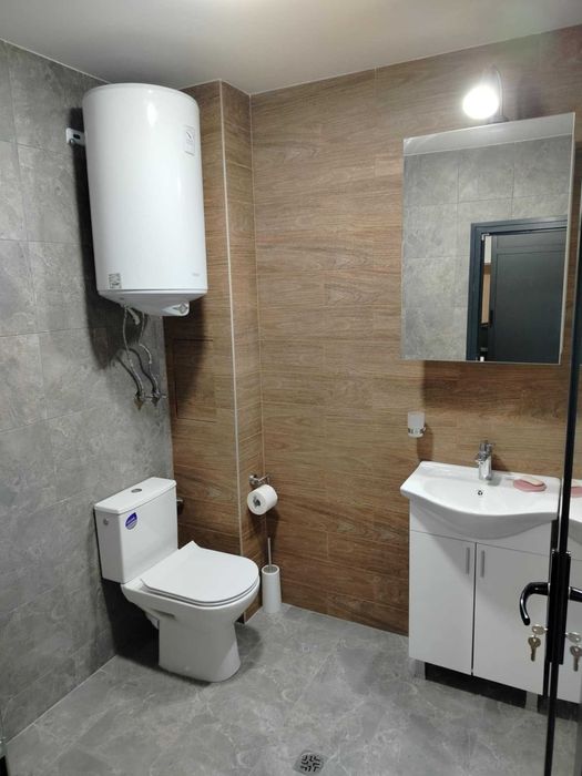 Дава се под наем Двустаен апартамент в Варна, Младост 1 - 65 кв.м за 408 € - Снимка #20