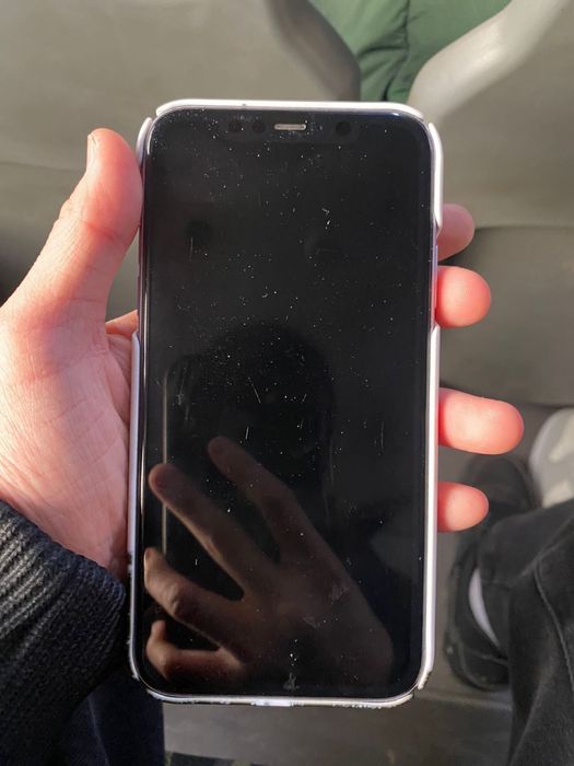 продам iphone 11