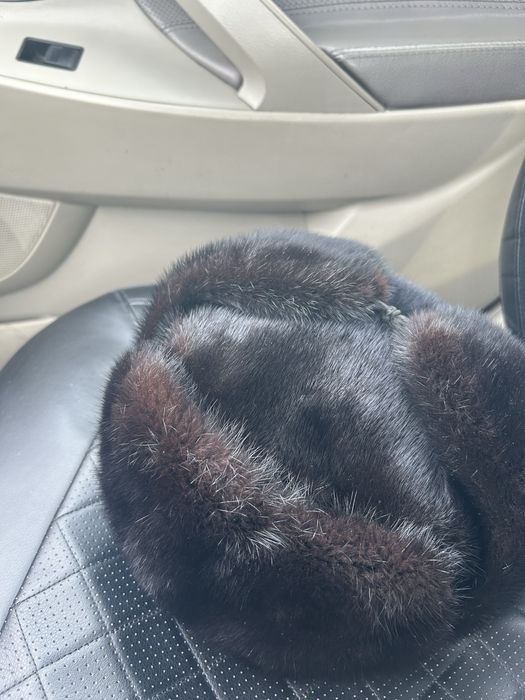 Продам норковую шапку