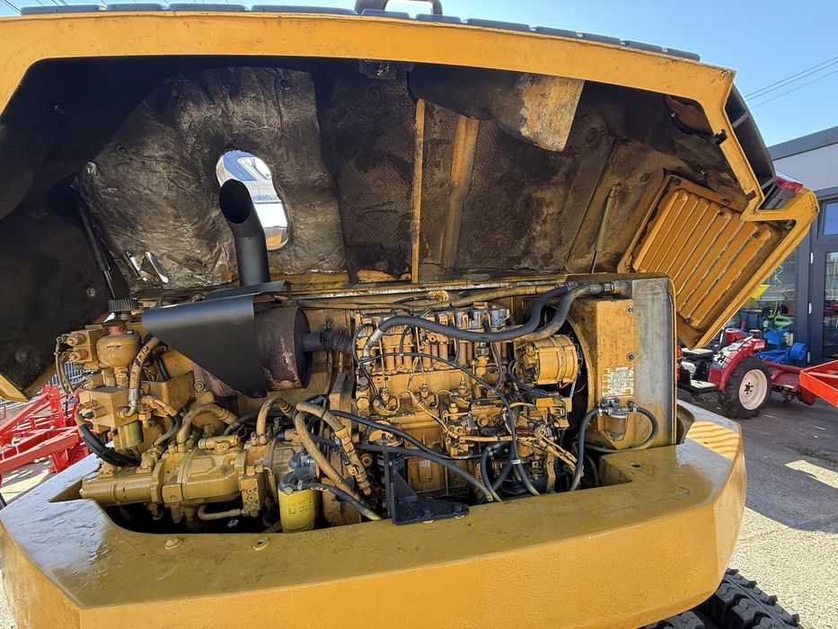 Excavator Liebherr A 308 recent adus