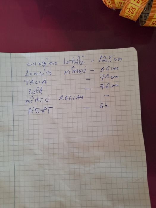 LóHaina de piele lunga Mr. 54/56  700 lei