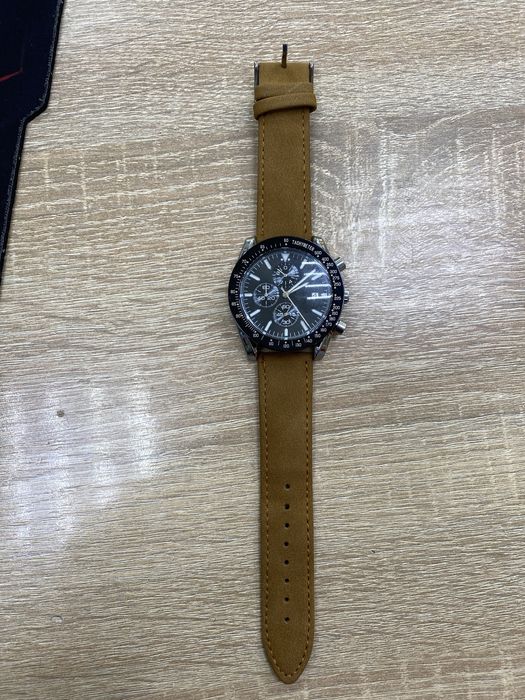 Наручные часы Genuine (A4)