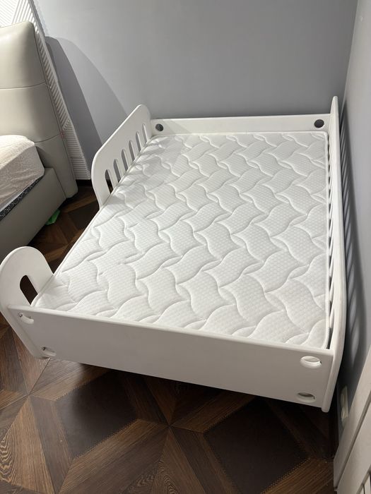 Детские кроватки