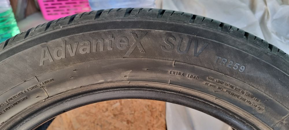 Продам шины Triangle 235/55 R19