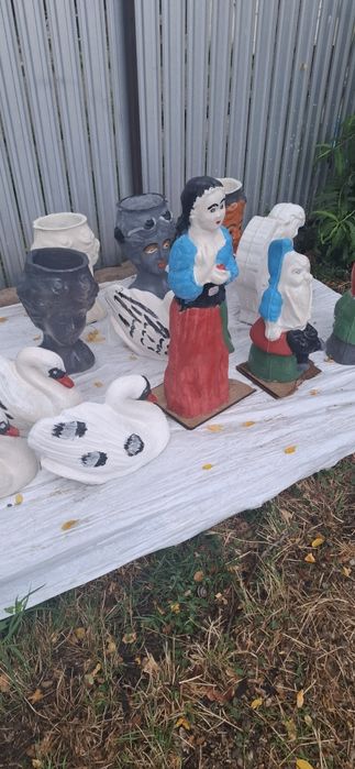 De vinzare decoratiuni gradina