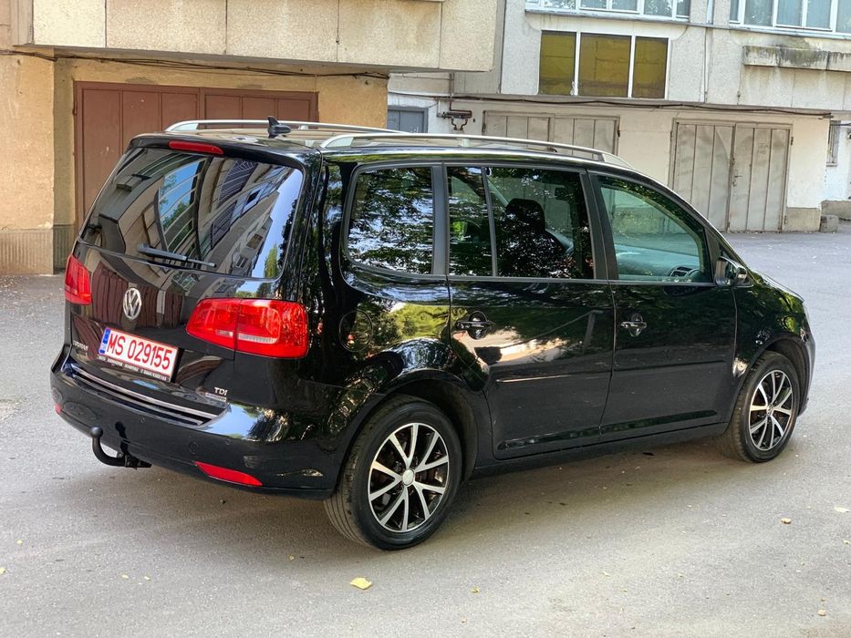 Volkswagen Touran 1.6 tdi 105cp 2012