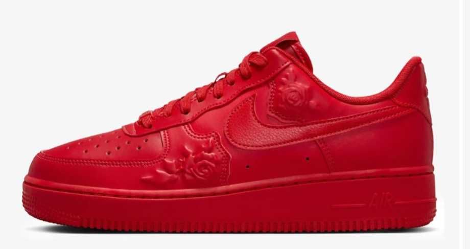 NIKE лимитиран модел