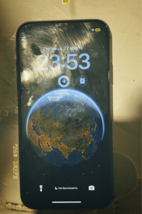 Продам айфон 11