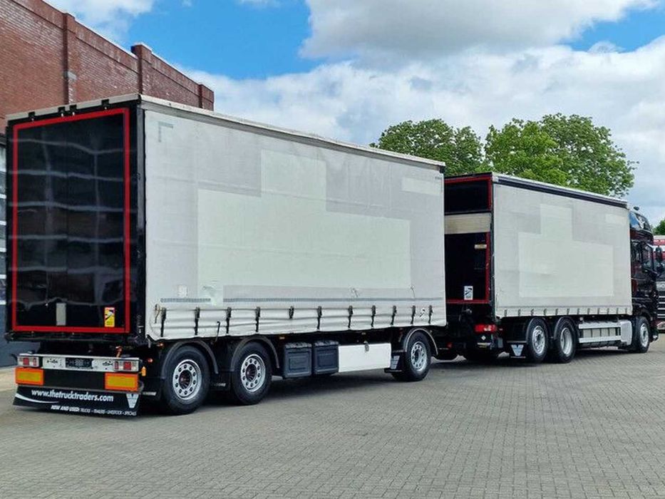 Тентованный грузовик DAF XF 480 SSC 6x2