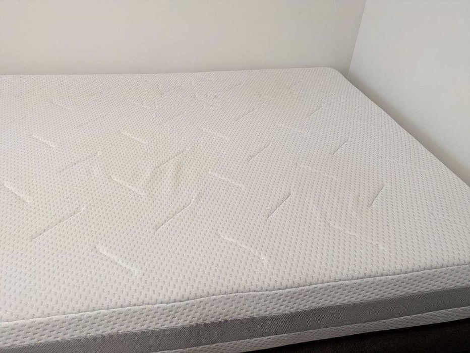 Употребяван матрак WELLPUR GLOMMA GF30 с мемори пяна, 140x200 см