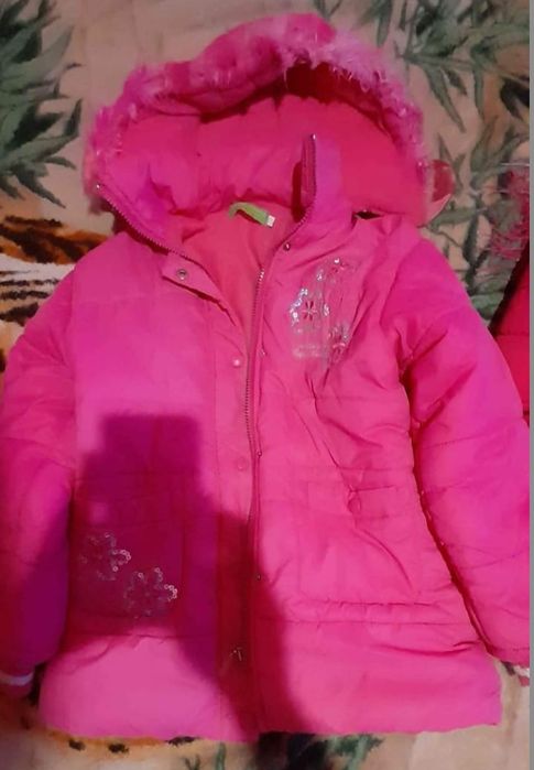 De vânzare Geci grosute de iarna pentru fetite varsta 4- 9 ani