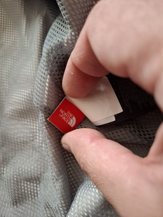 The North face dryvent мъжко яке 2XL размер.