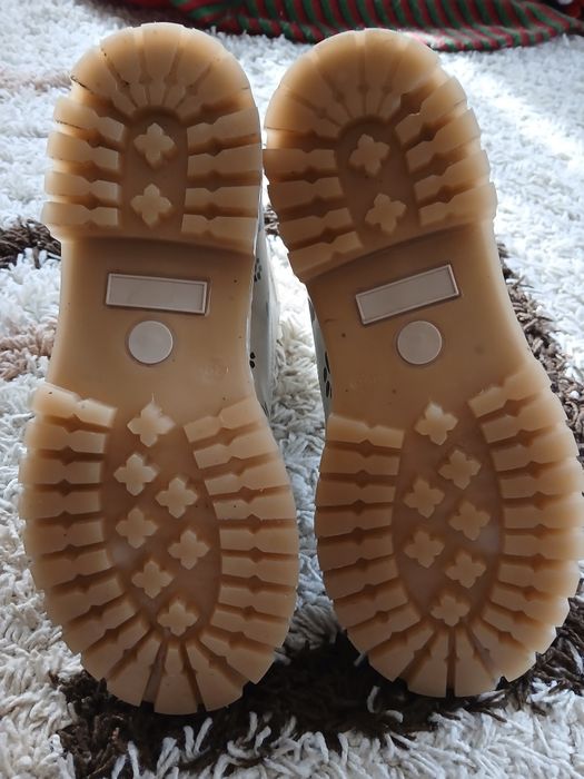 Нови дамски боти Noosy, размер 39