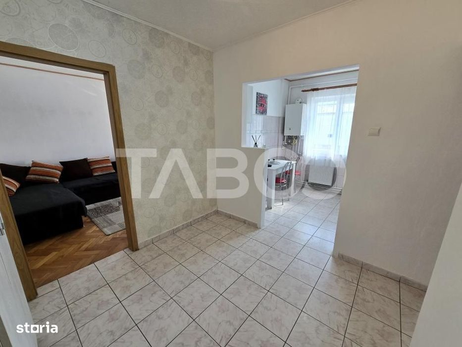 Apartament 2 camere de vanzare mobilat pivnita balcon Siretului Sibiu