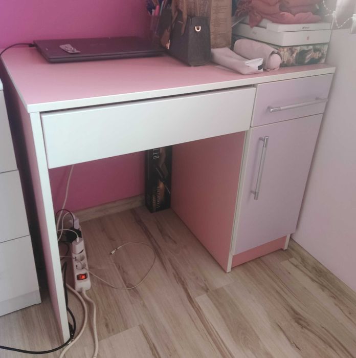 Съвременно обзавежда за детска стая