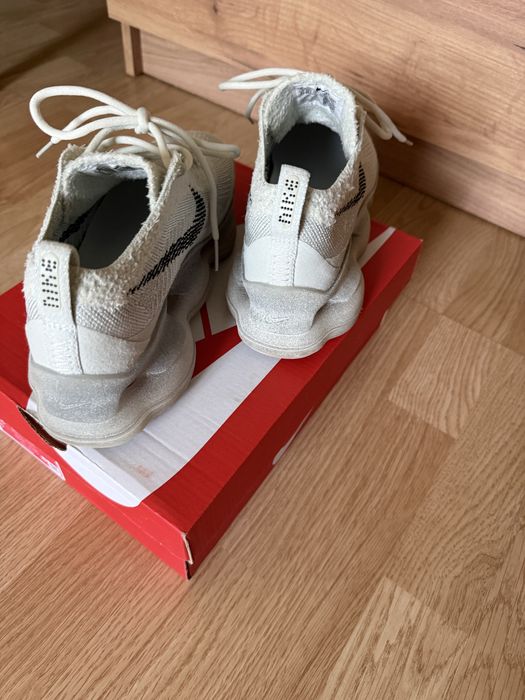 Дамски маратонки NIKE