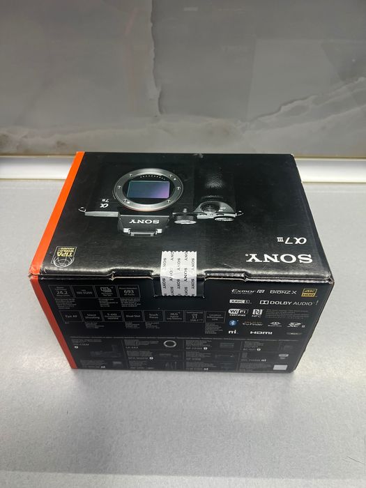 Фотоапарат Sony Alpha 7 III