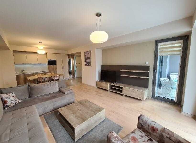 Дава се под наем Двустаен апартамент в Бургас, Братя Миладинови - 58 кв.м за 229.5 € - Снимка #2