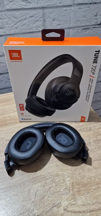 Casti over ear JBL Tune 720BT