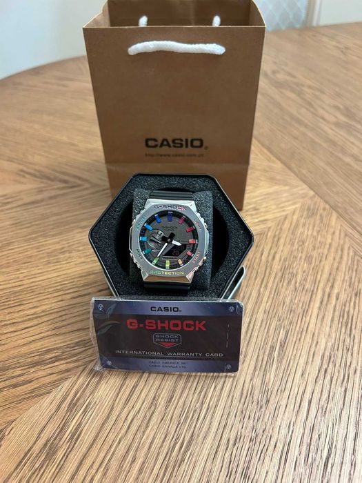 Casio G-SHOCK GA-2100SKE Rainbow Black – Cadran Rainbow, Nou, Cutie + Garanție