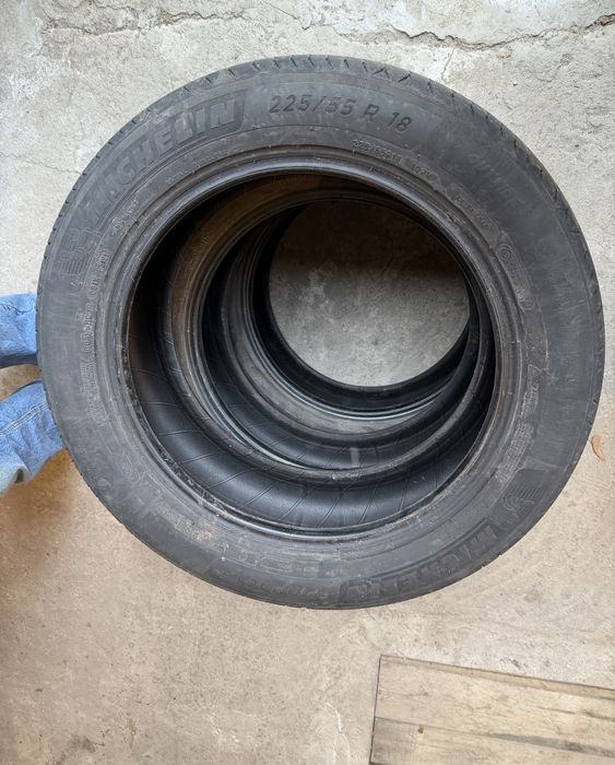 Гуми Michelin 225/55/18 -4бр