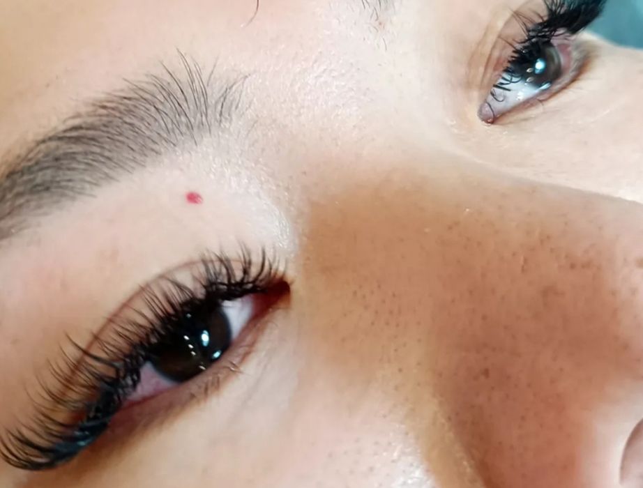 Наращивание ресниц с гарантией!