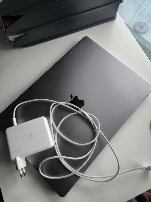 MacBook M1 Pro 16'', 2021, 32GB RAM