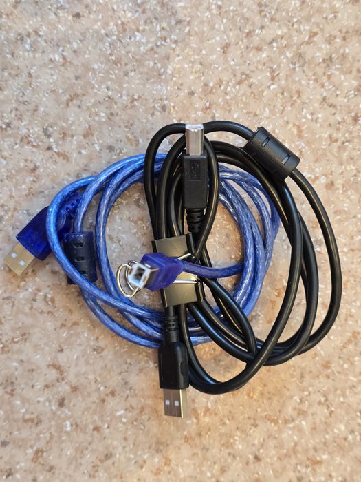 Продам наушники, адаптер и т.д