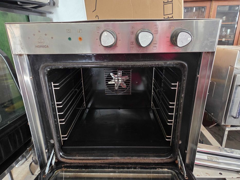 Cuptor convectie, Aragaz cu 4-6 ochiuri, electric sau gaz, cu banc in