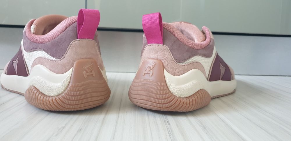 Hogan Sneakers Made In Italy  38 /24.5см НОВО! ОРИГИНАЛ! Дамски Кецове