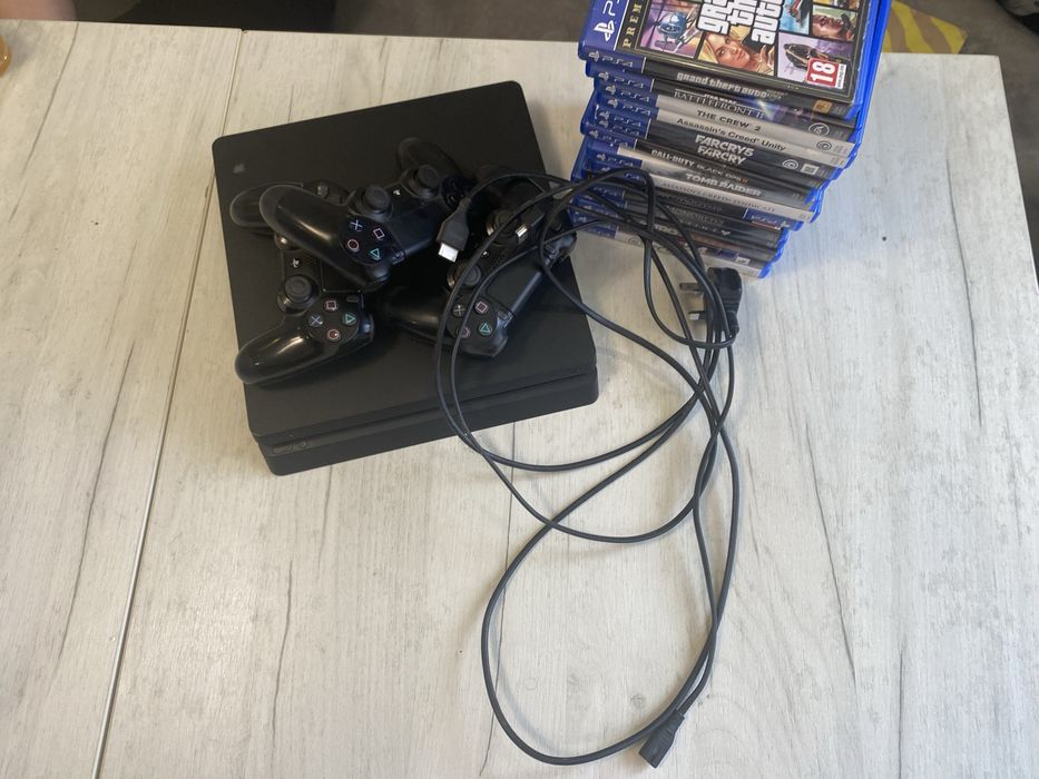 Конзола PlayStation   4