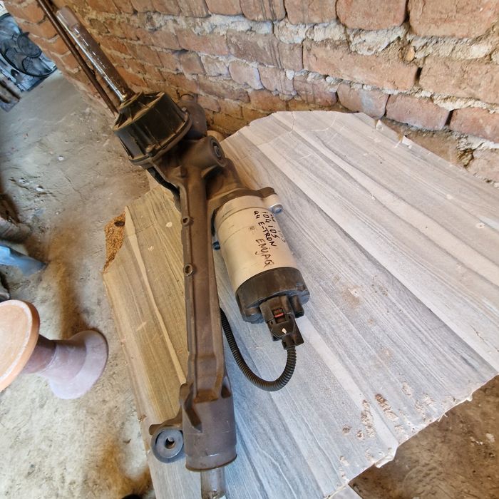 VW ID3 ID4 ID5  Q4 E-tron  Enyaq рейка