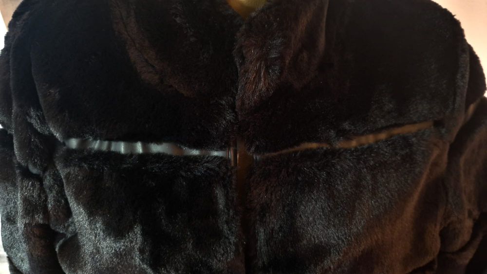 Blana neagra textil