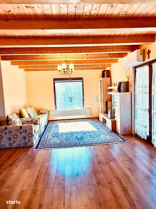 Casa De Vacanta//Zona Breaza//Ocina De Jos