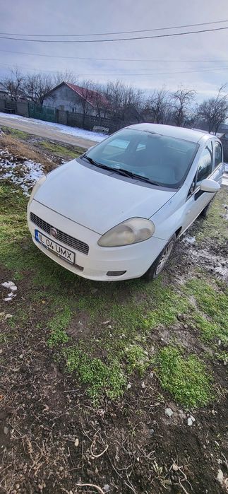Vand sau schimb fiat punto 1.2 benzina